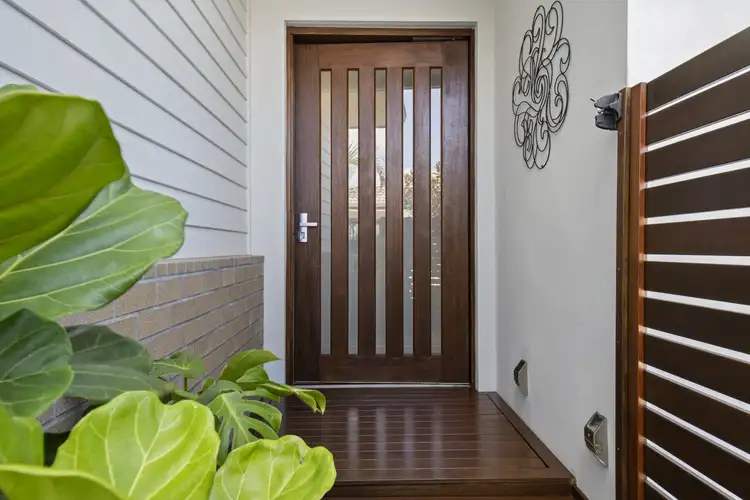 Fourth view of Homely house listing, 4 Bulgari Crescent, Hope Island QLD 4212