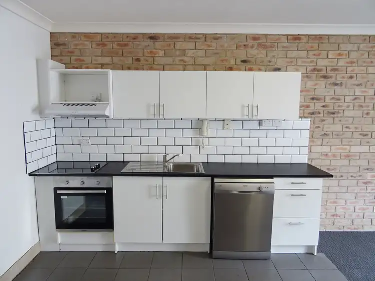 Second view of Homely unit listing, 5/4 Brighton Street, Biggera Waters QLD 4216