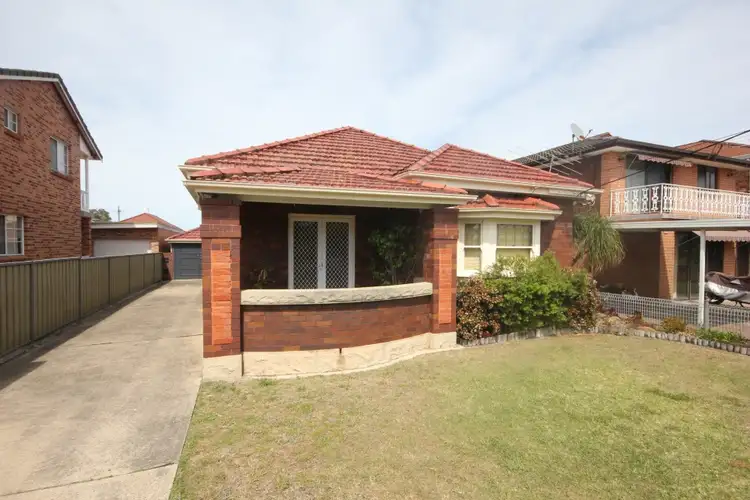 42 Pasadena Street, Monterey NSW 2217
