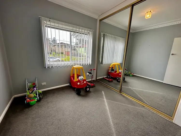 Fourth view of Homely house listing, 1 Warburton Street, Chifley NSW 2036