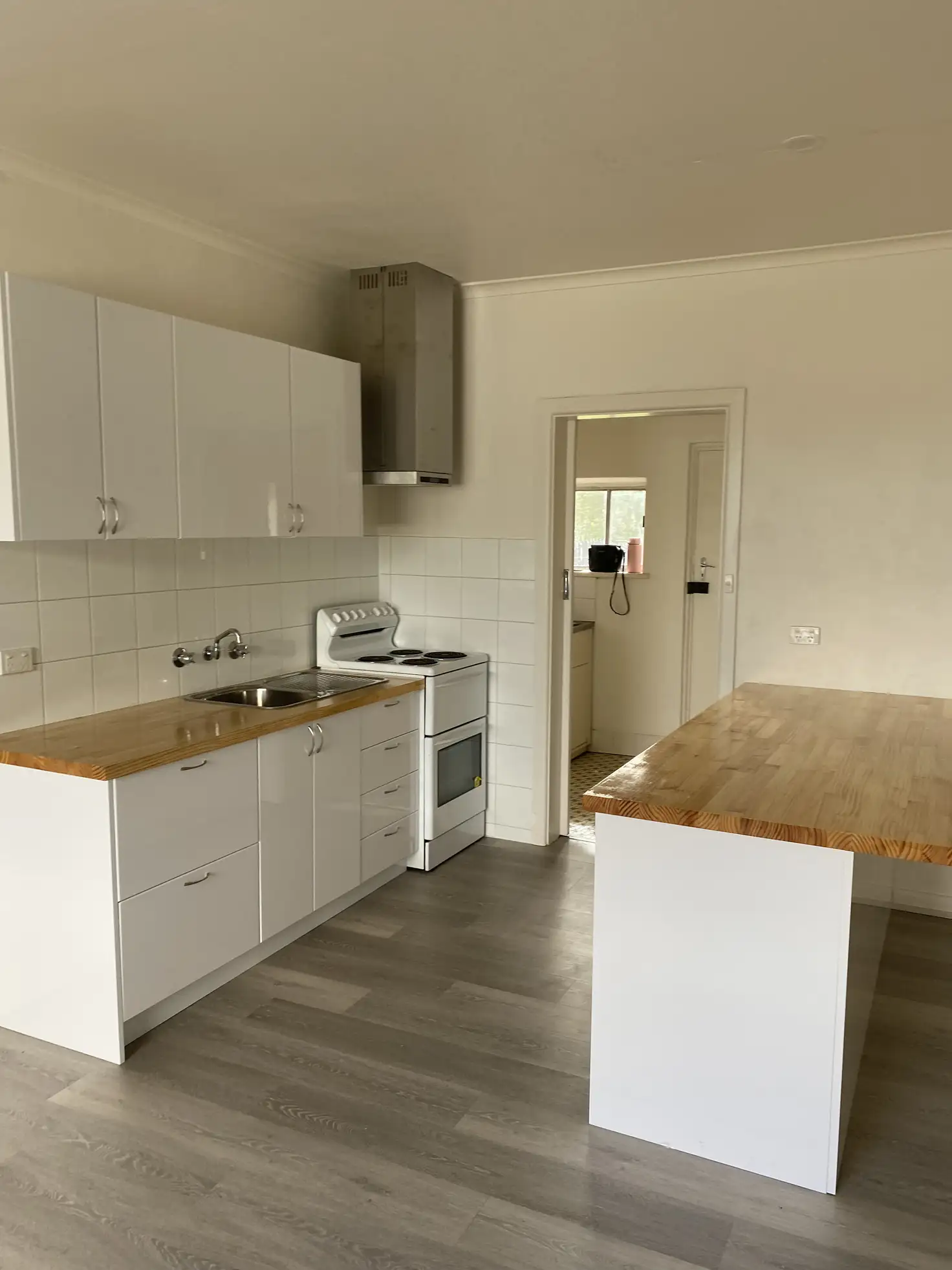 Main view of Homely unit listing, 3/8 Yeates Street, Mount Gambier SA 5290