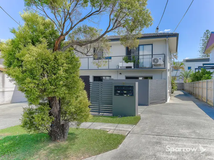 8/8 Kitchener Street, Coorparoo QLD 4151