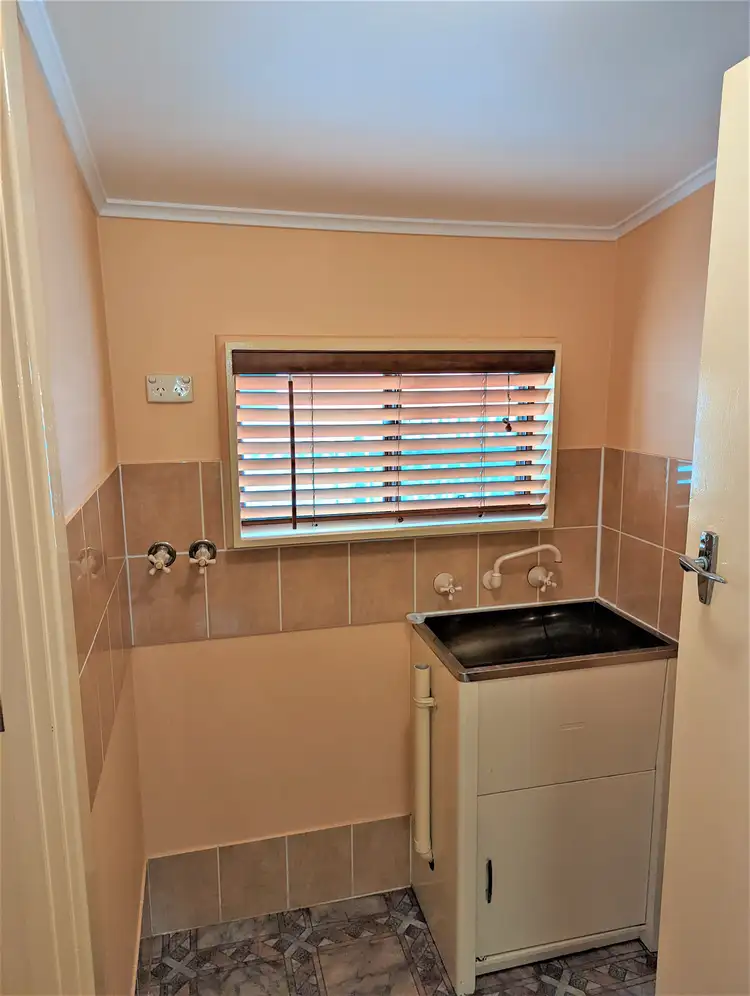 Sixth view of Homely house listing, 35 Queen Elizabeth Drive, Barmera SA 5345