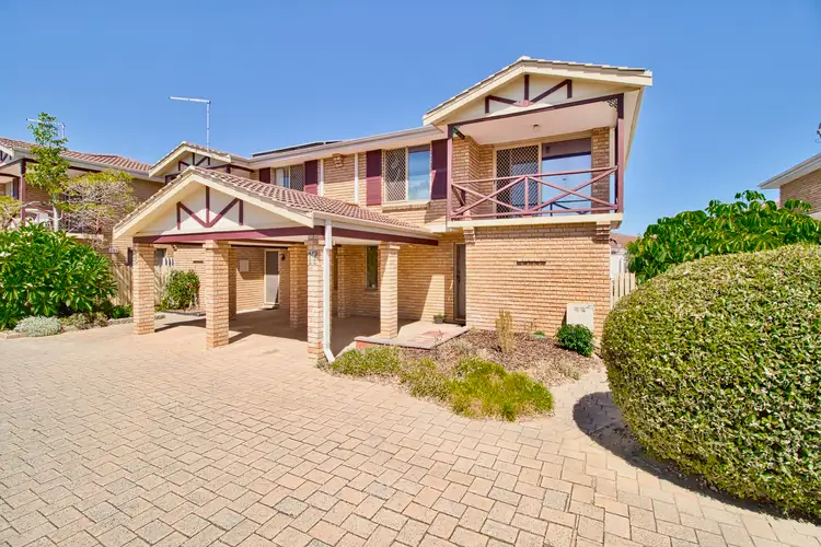 17/3 Sepia Court, Rockingham WA 6168
