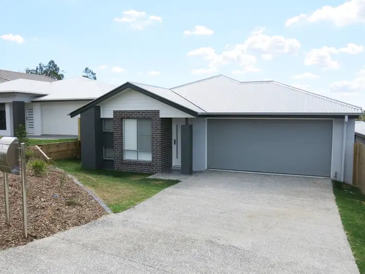 19 Joseba Place, Springfield Lakes QLD 4300