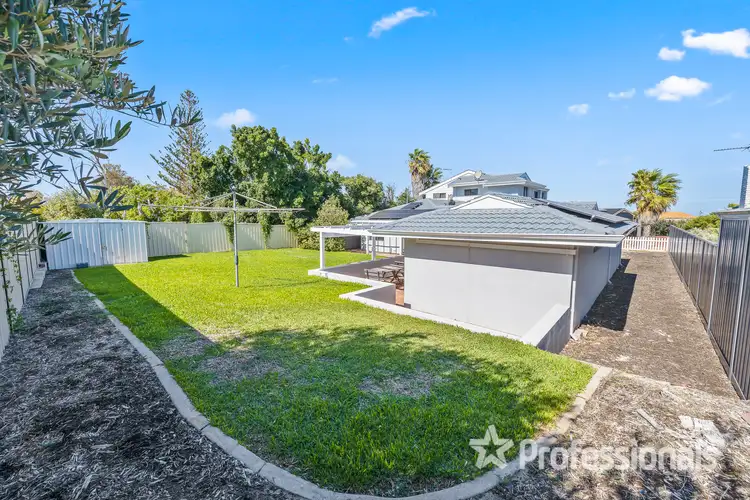 Sixth view of Homely house listing, 20 Compass Circle, Yanchep WA 6035