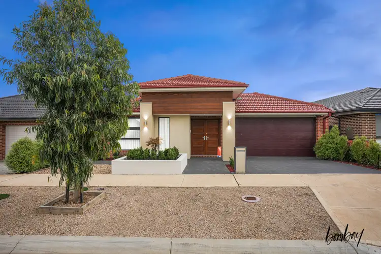 11 Roscoe Avenue, Kalkallo VIC 3064