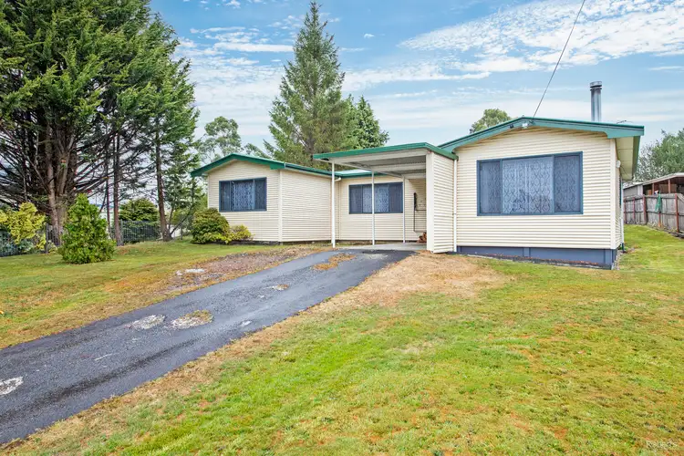 31 Leventhorpe Street, Zeehan TAS 7469