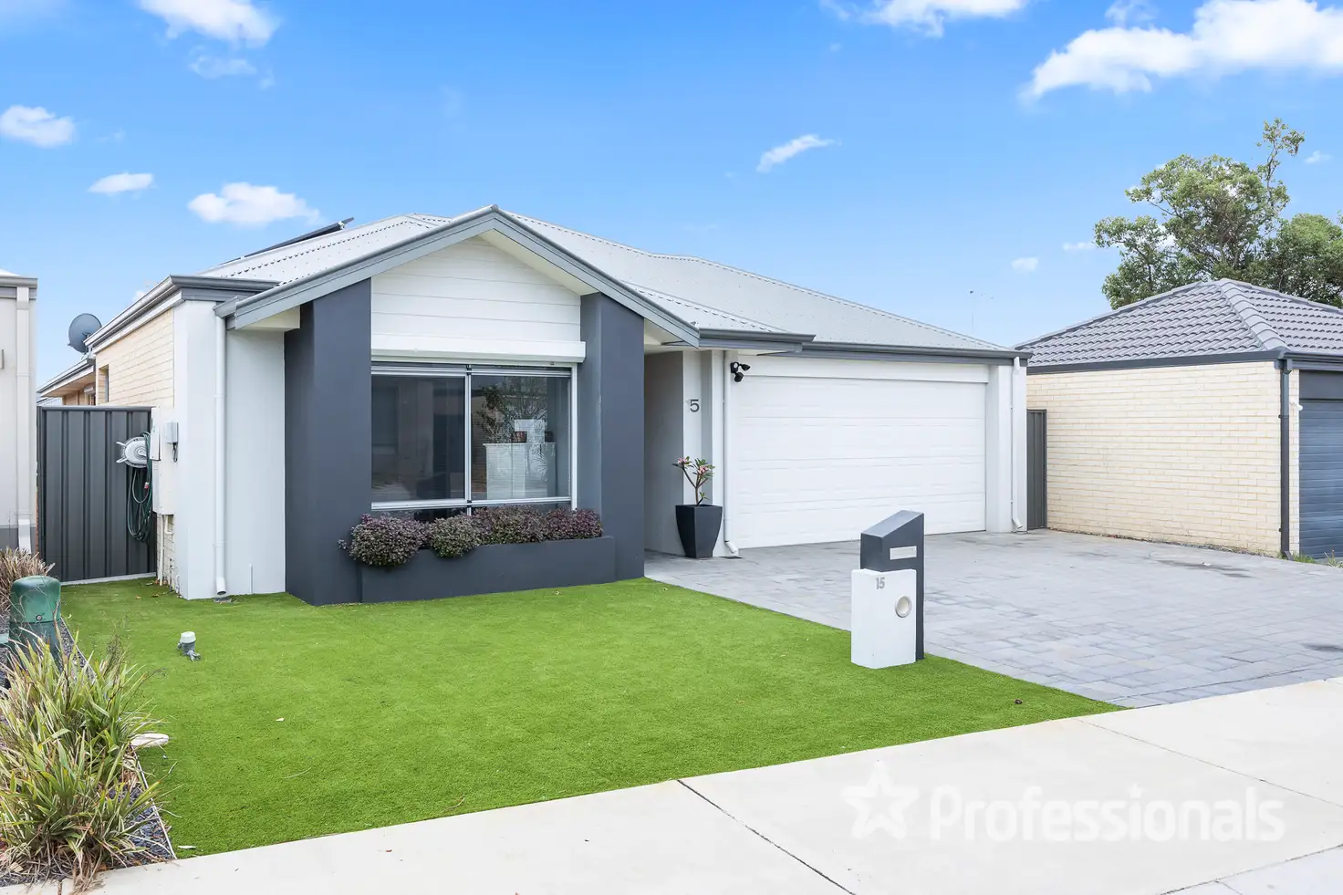 Main view of Homely house listing, 15 Banbury Way, Aveley WA 6069