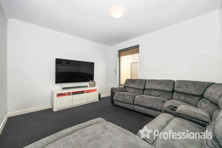 Fourth view of Homely house listing, 15 Banbury Way, Aveley WA 6069