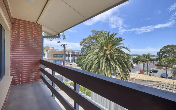 Main view of Homely townhouse listing, 1 / 573 Lower North East Road, Campbelltown SA 5074