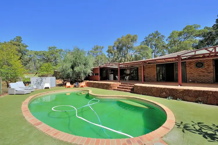 795 Marshwood Place, Sawyers Valley WA 6074