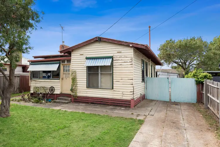 49 Swallow Crescent, Norlane VIC 3214