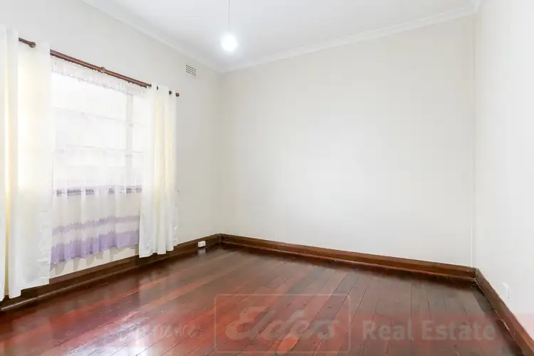 Seventh view of Homely house listing, 11 Gladstone Crescent, Collie WA 6225