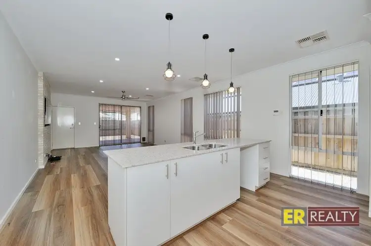 10 Ranfurly Approach, Ellenbrook WA 6069