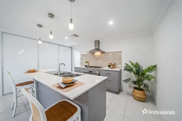 Sixth view of Homely house listing, 51 Kitcliffe Way, Aveley WA 6069