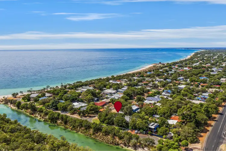 2 John Street, Abbey WA 6280