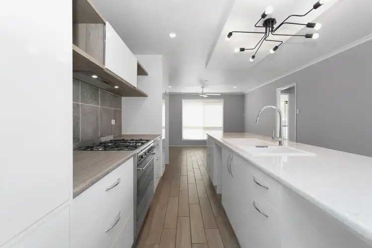 Sixth view of Homely house listing, 10 Amiet Street, South Mackay QLD 4740