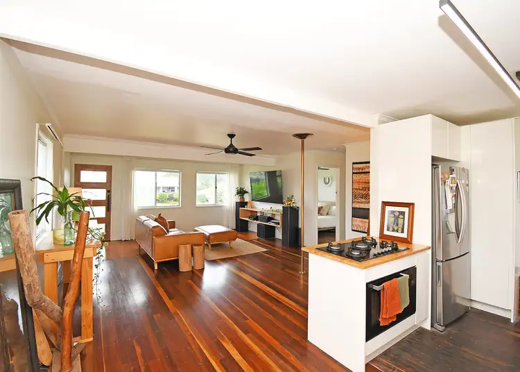 Fifth view of Homely house listing, 52 Long Street, Point Vernon QLD 4655