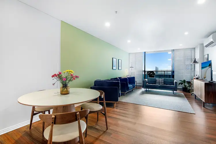 517/3 Como Crescent, Southport QLD 4215