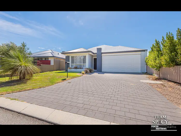 Second view of Homely house listing, 33 Warbler Drive, Martin WA 6110
