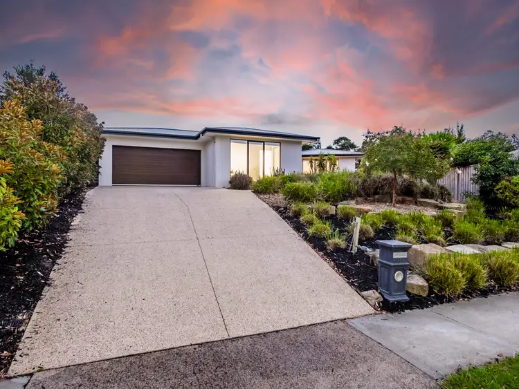 Second view of Homely house listing, 8 Holloway Circuit, Botanic Ridge VIC 3977