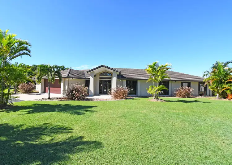 2/59-61 Belmoreana Court, Dundowran Beach QLD 4655