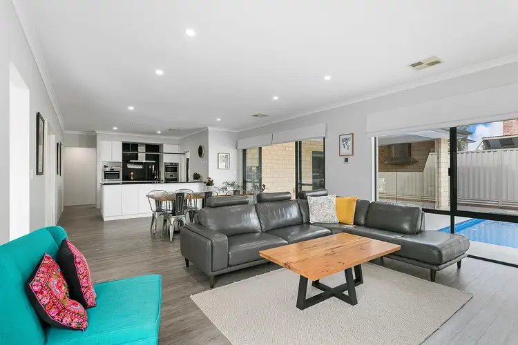 Sixth view of Homely house listing, 7a Parsons Avenue, Manning WA 6152