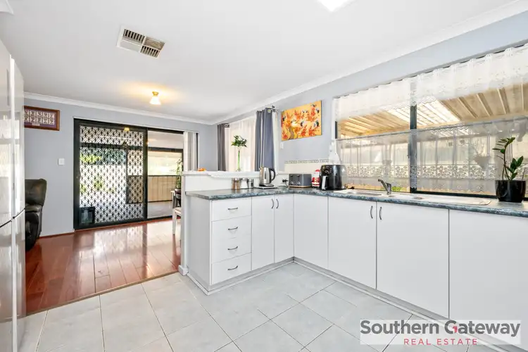 Fifth view of Homely house listing, 3 Acorn Place, South Lake WA 6164