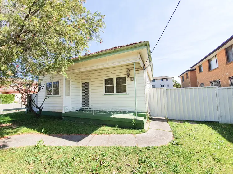 35 GOULD STREET