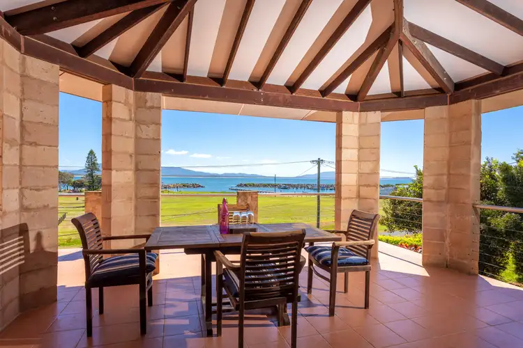 6 Stewart Close, Crowdy Head NSW 2427