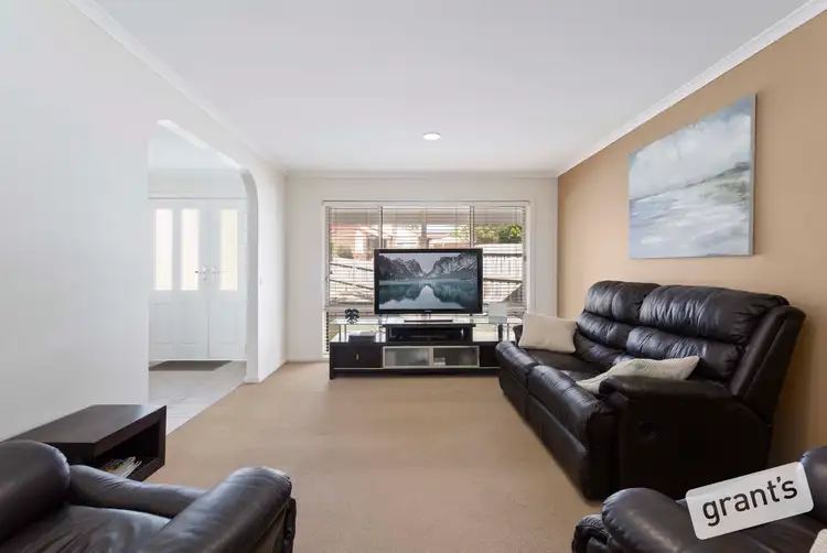 Fourth view of Homely house listing, 6 Carvey Court, Endeavour Hills VIC 3802