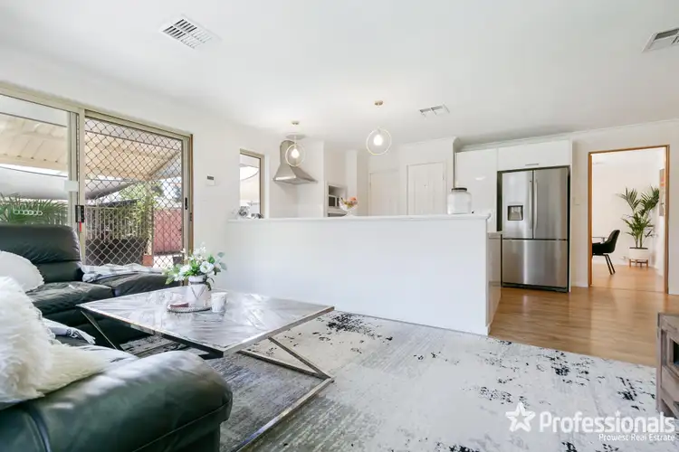 Sixth view of Homely house listing, 4/52 Cohn Street, Carlisle WA 6101
