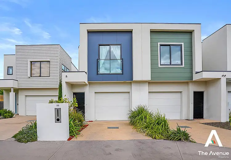25 Hardy Loop, Keysborough VIC 3173