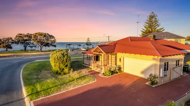 13 Spinaway Parade, Falcon WA 6210