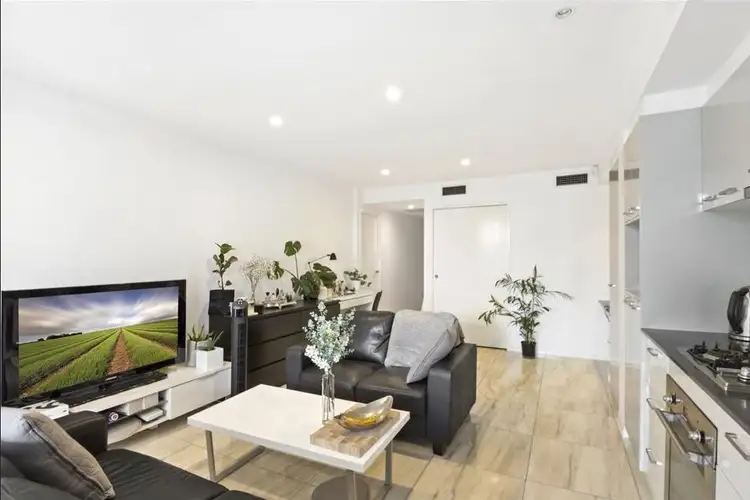 Third view of Homely apartment listing, 8/141-145 Dornoch Terrace, Highgate Hill QLD 4101