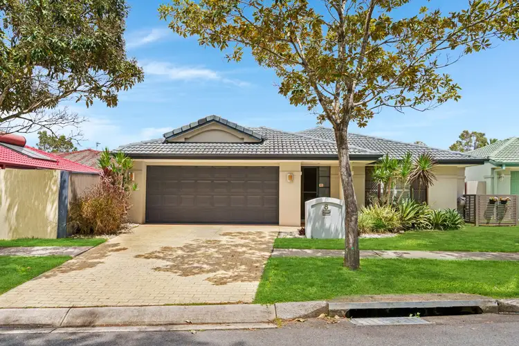 8 Royal Court, Ashmore QLD 4214
