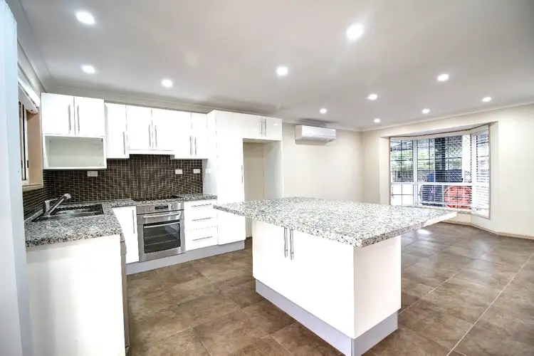 Second view of Homely house listing, 31 Bernadette Crescent, Rosewood QLD 4340