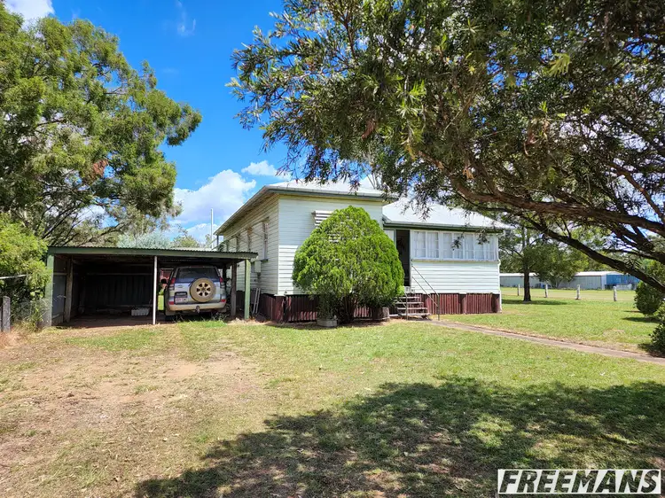 13 Arthur Street East, Nanango QLD 4615