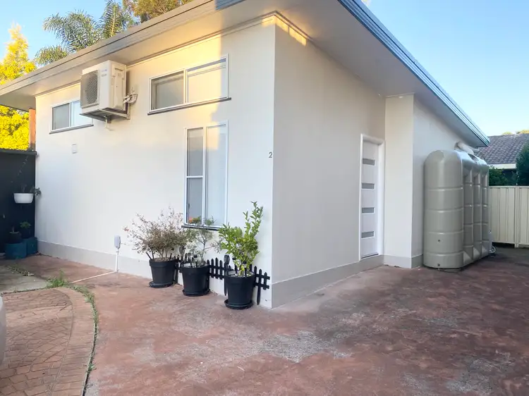 2/19 Caledonia Close