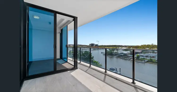 31003/5 Harbourside Court, Biggera Waters QLD 4216