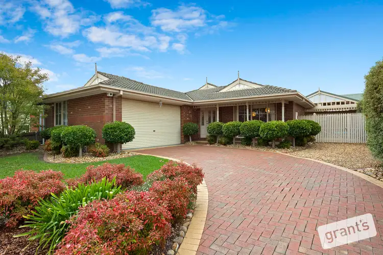 327 Centre Road, Narre Warren South VIC 3805