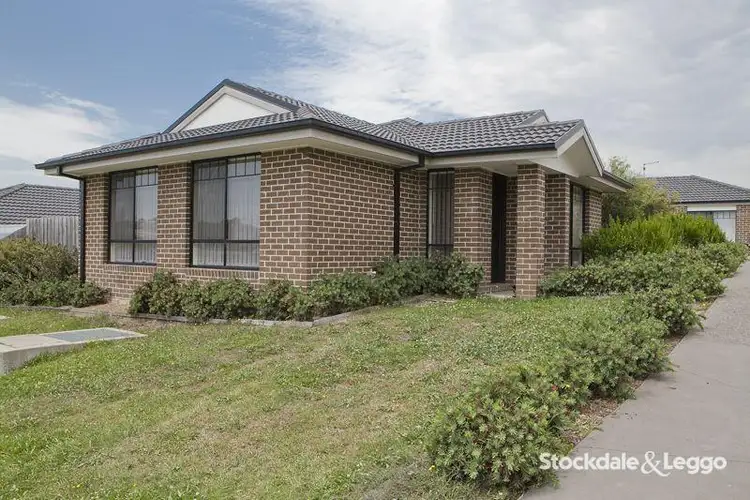 Second view of Homely house listing, 4/30 Tuscany Rise, Pakenham VIC 3810