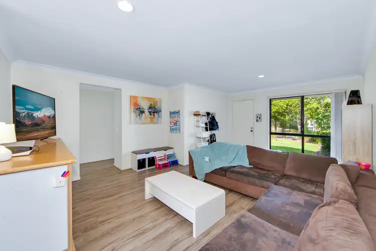 Sixth view of Homely villa listing, 21/2-6 Ghilgai Road, Merrimac QLD 4226
