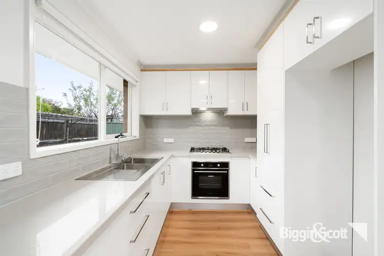 Fourth view of Homely house listing, 2/21 Virgilia Drive, Hoppers Crossing VIC 3029