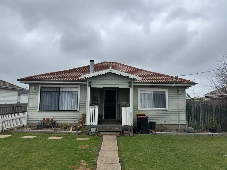 18 Gregory Street