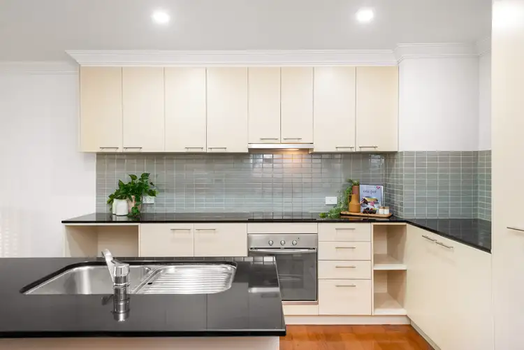 Fifth view of Homely unit listing, 205/21 Miles Street, Clayfield QLD 4011