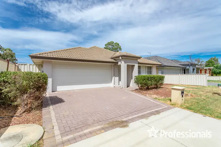 16 Werndley Street, Armadale WA 6112