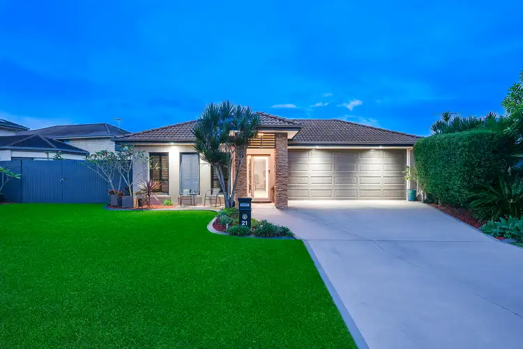 21 Kurrajong Circuit, North Lakes QLD 4509