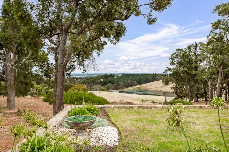 111 Gardincourt Drive, Henty WA 6236